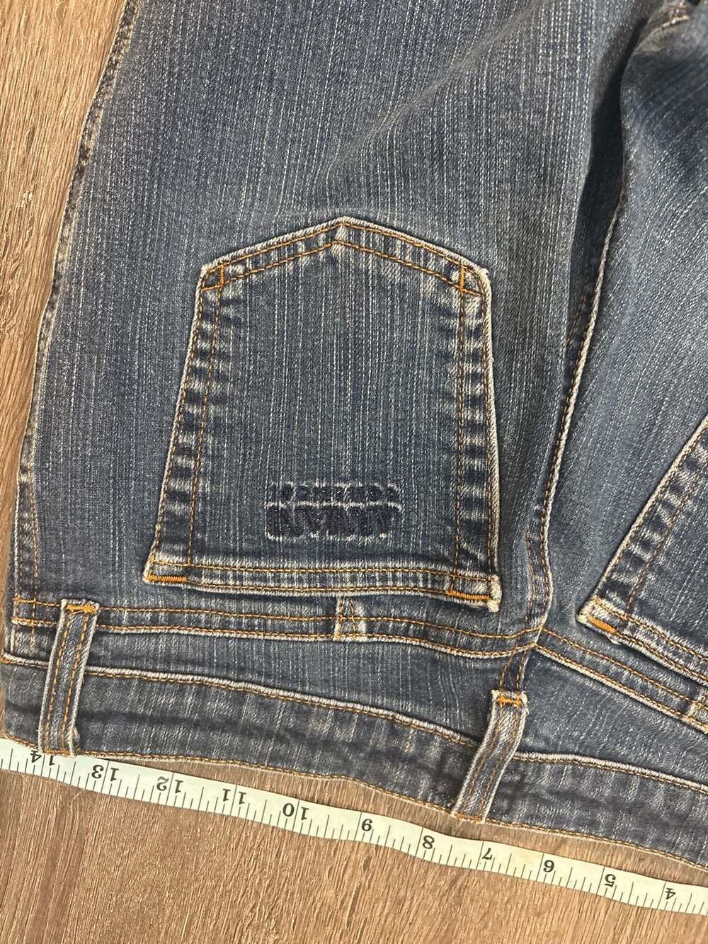 Armani Collezioni Women's Vintage Medium Wash Flare Bootcut Size 6 Denim Jeans - Picture 6 of 9